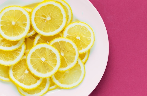 کاهش افسردگی با لیمو